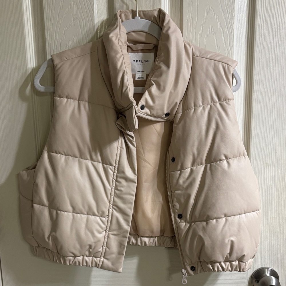 Aerie Beige Puffer Vest